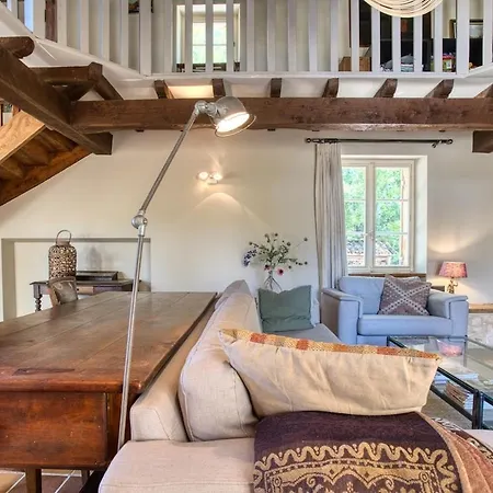 Le Bloy, Familiehuis Met Prive Zwembad *