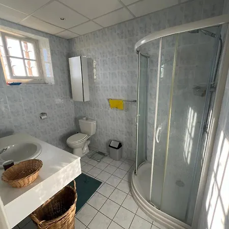 Le Bloy, Familiehuis Met Prive Zwembad